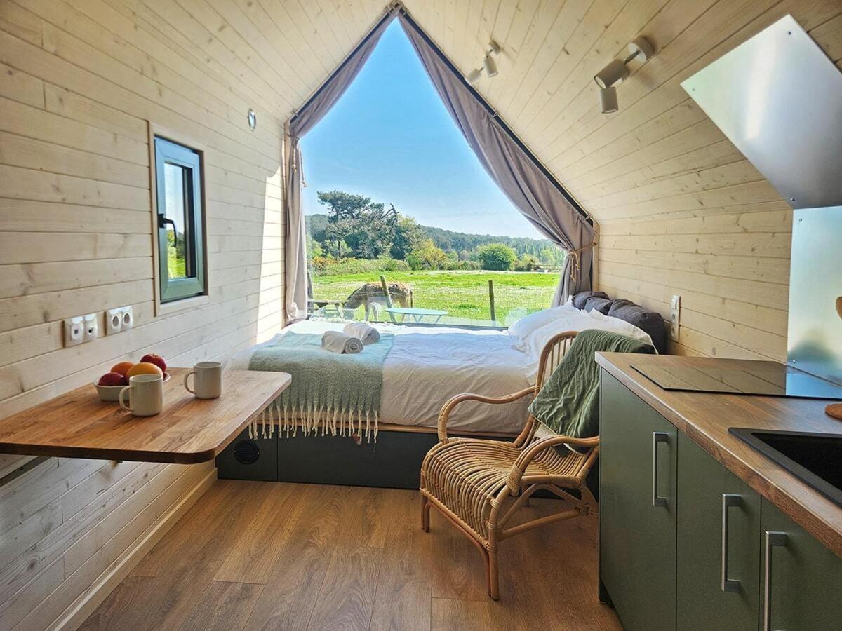Gites & Tiny Houses Les Hauts De Toulvern Baden Bilik gambar